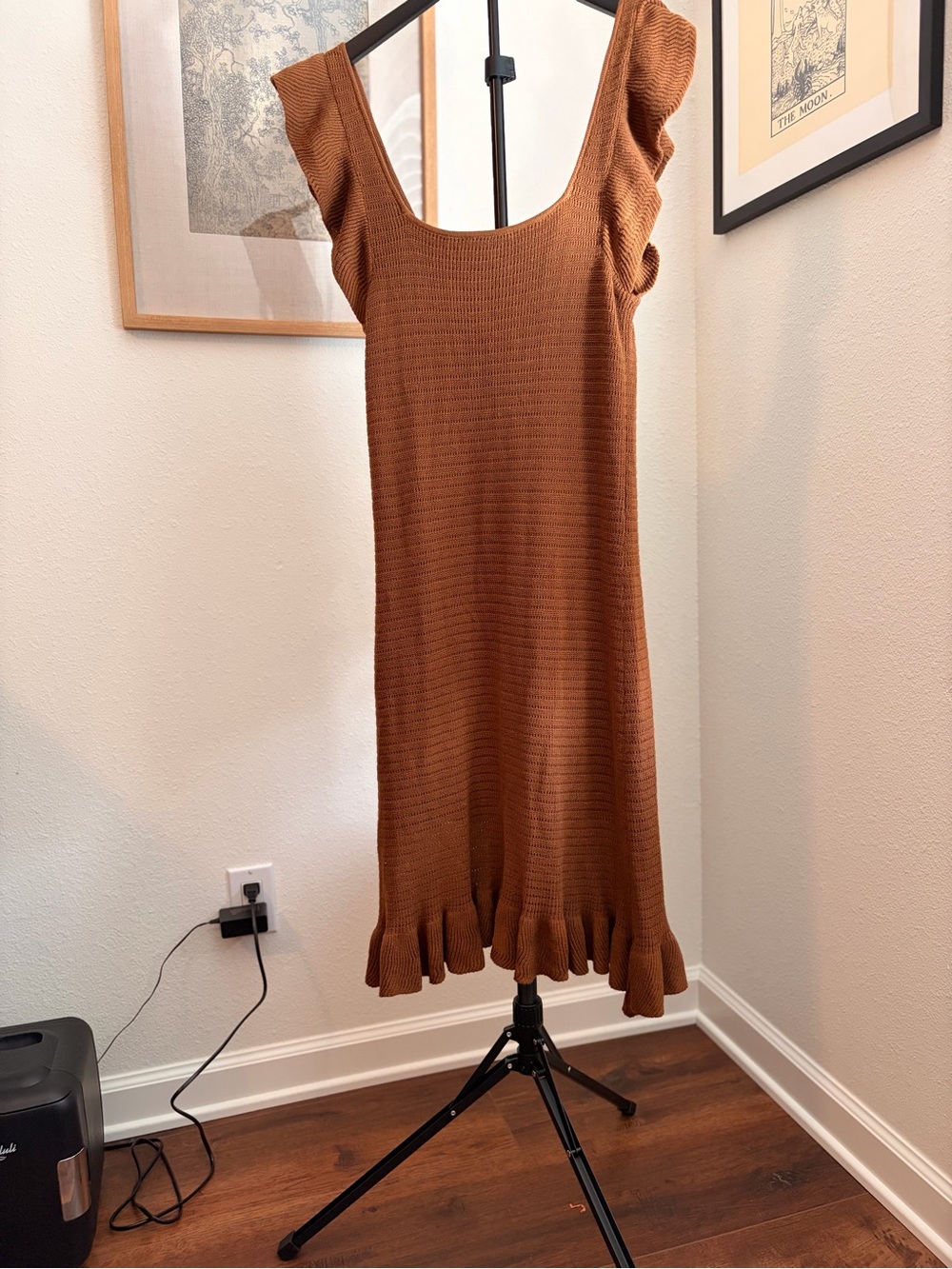 House of Harlow Brown/Rust Knit Ruffle-Hem Midi Dress